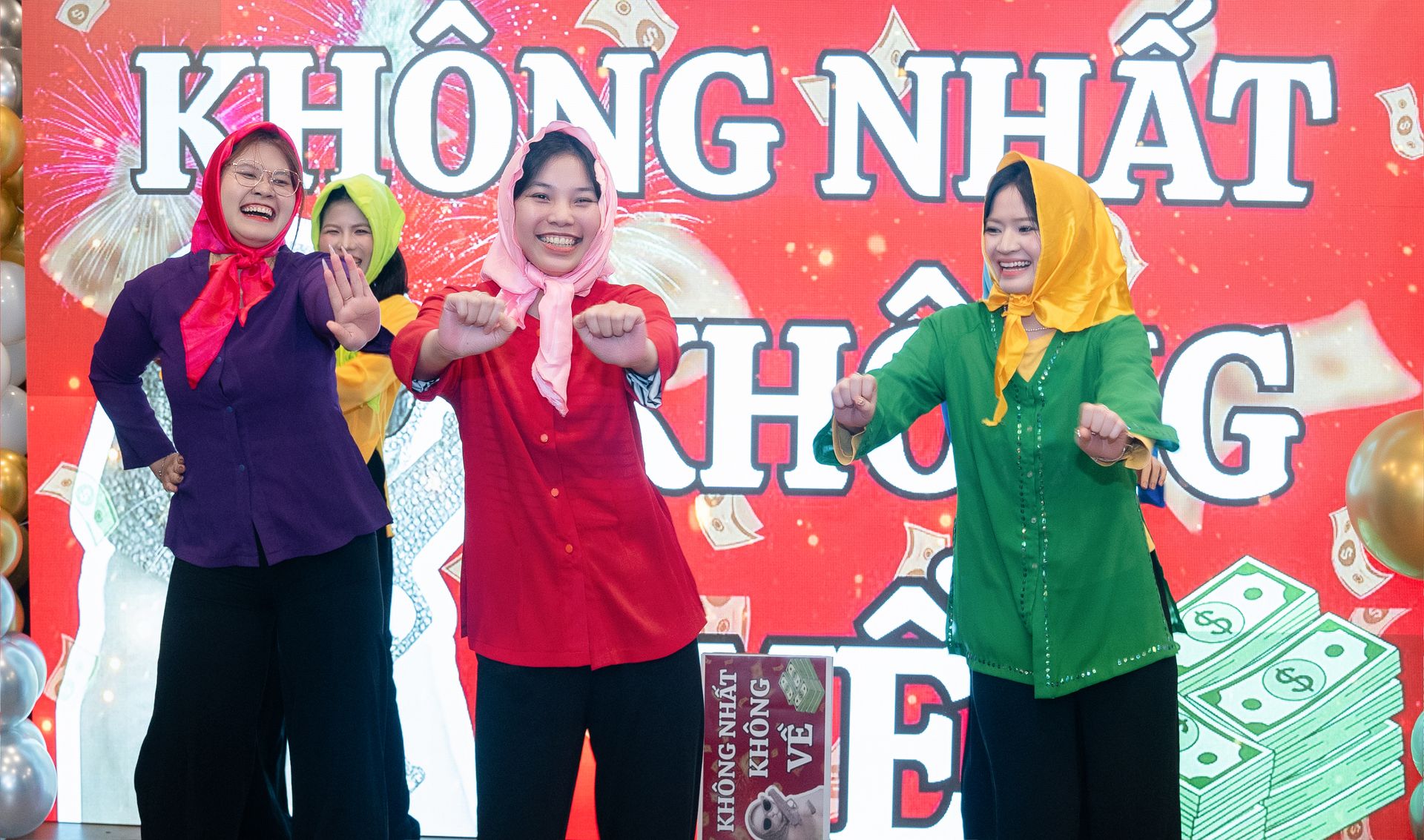 Văn nghệ KEE GLOBAL